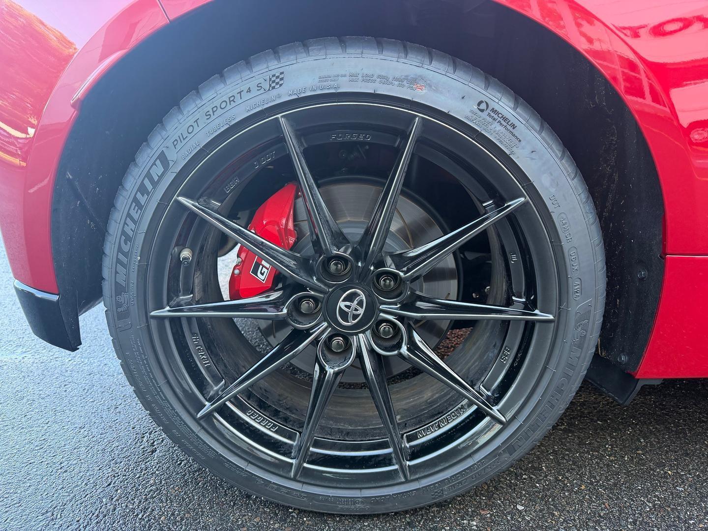 2025 Toyota Yaris GR GTS — photo 8