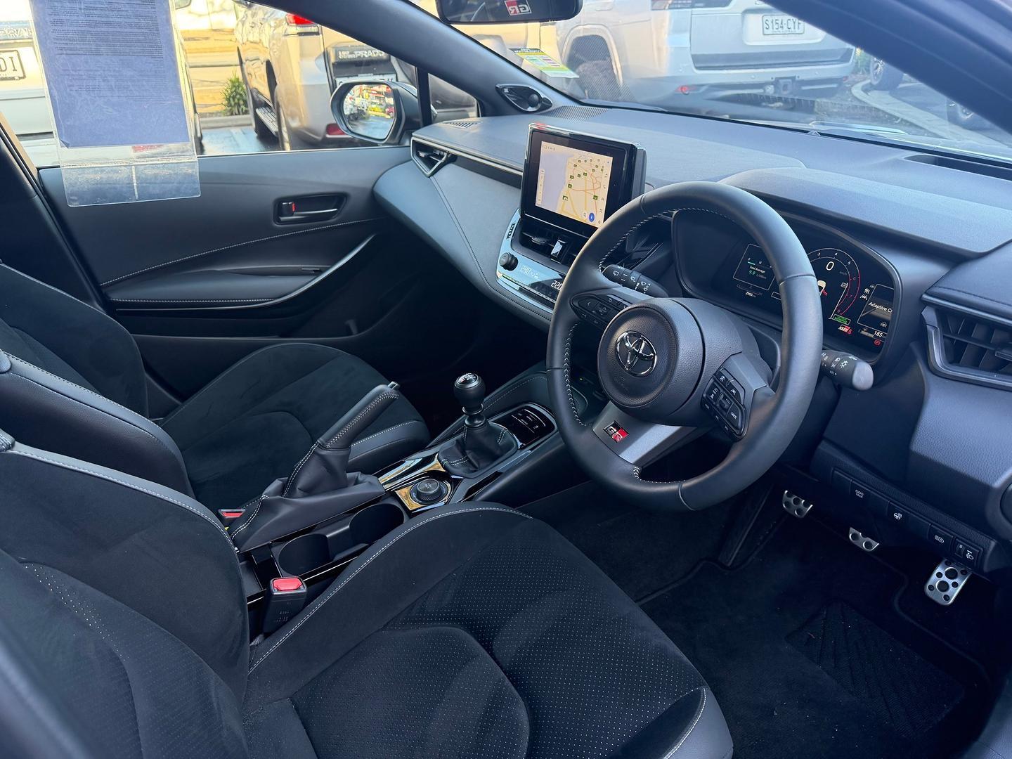 2025 Toyota Corolla GR GTS — photo 10