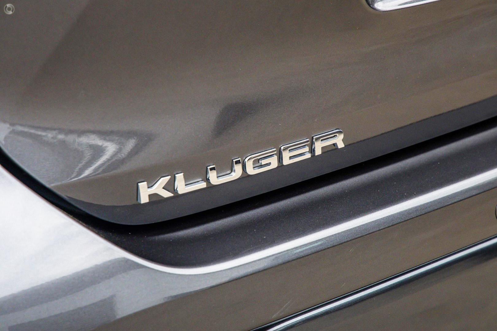 2025 Toyota Kluger Grande — photo 10