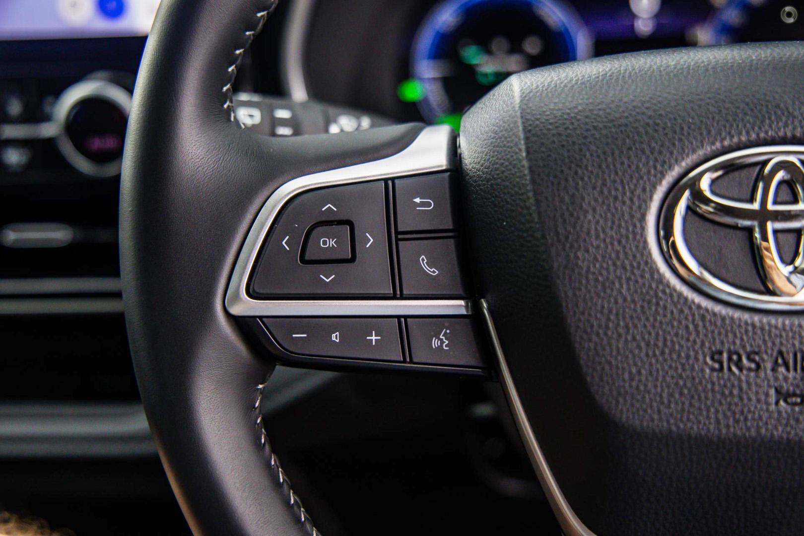 2025 Toyota Kluger Grande — photo 11