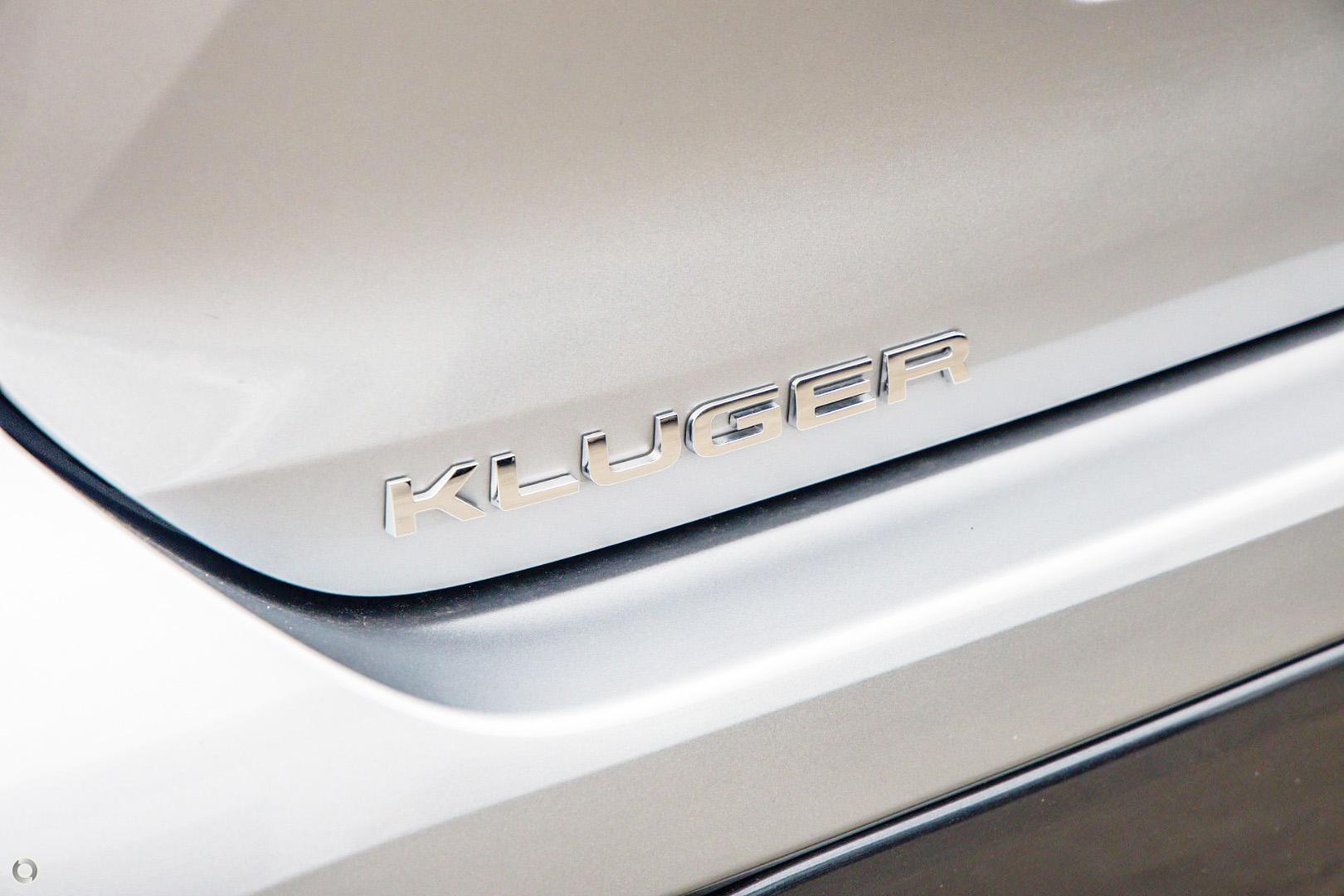 2025 Toyota Kluger Grande — photo 9