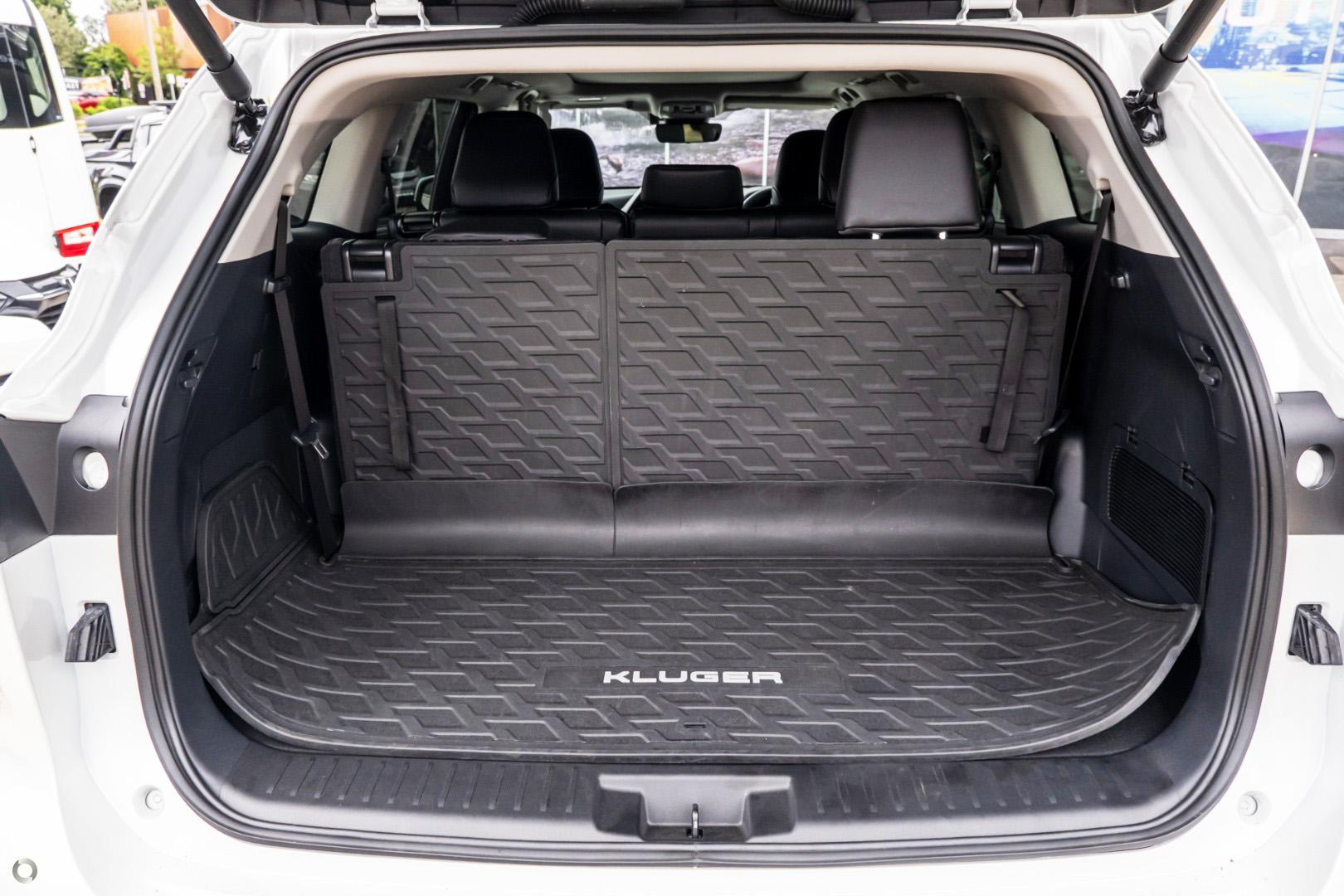 2025 Toyota Kluger Grande — photo 9