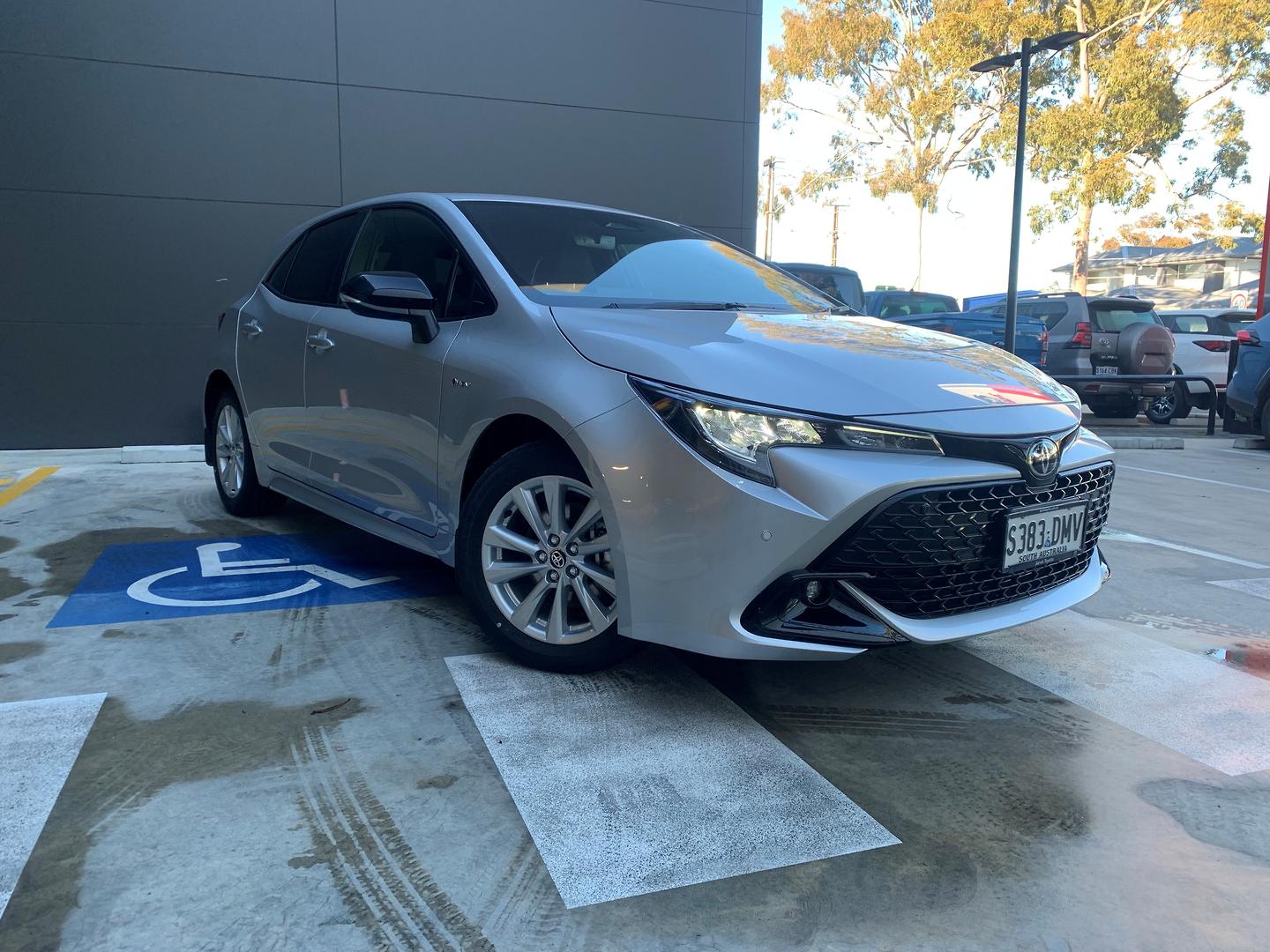 2026 Toyota Corolla SX Hybrid — photo 1