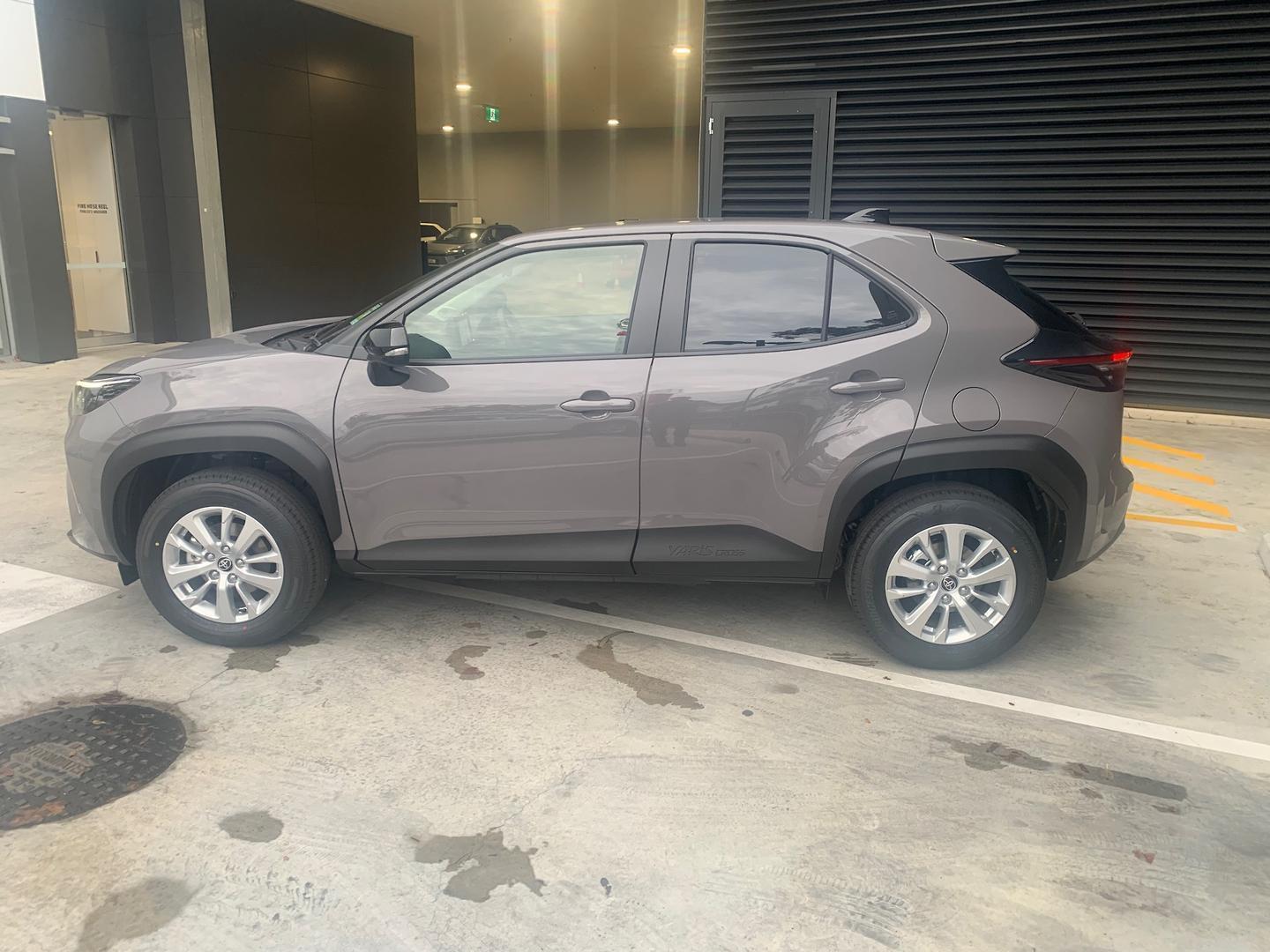 2026 Toyota Yaris Cross GXL — photo 3