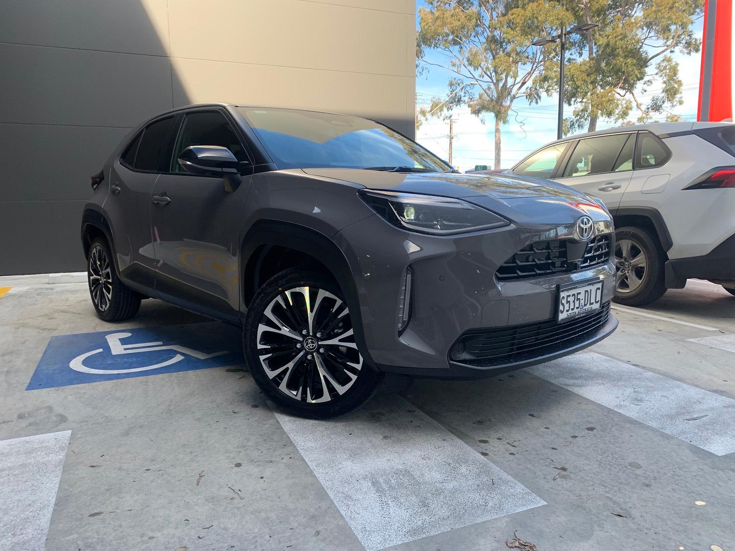 2026 Toyota Yaris Cross Urban — photo 1