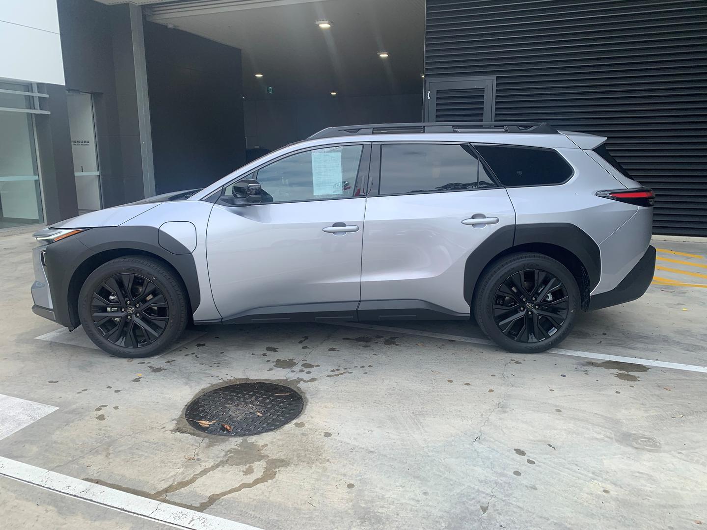 2026 Toyota bZ4X Touring — photo 3