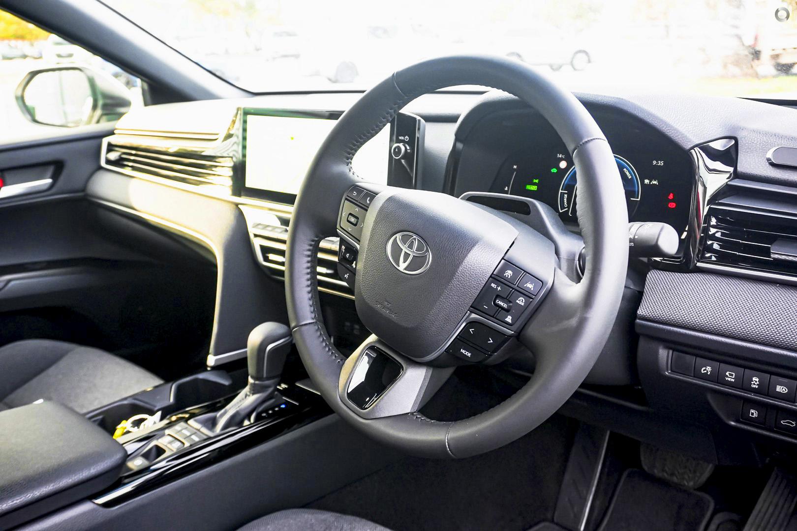 2026 Toyota Camry Ascent Sport — photo 8