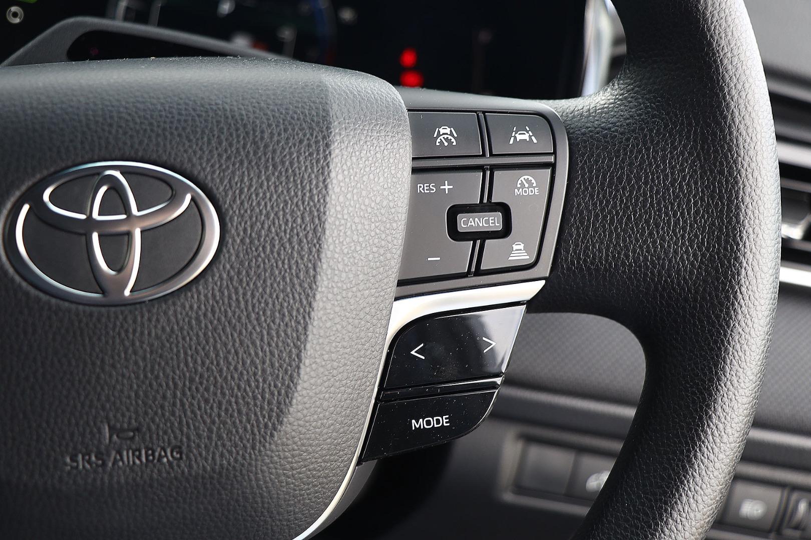 2026 Toyota Camry Ascent — photo 15
