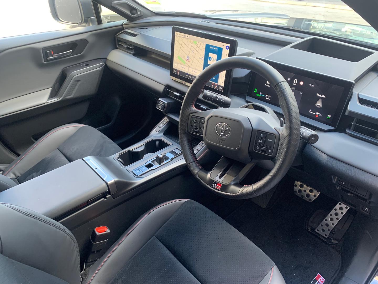 2026 Toyota RAV4 GR Sport — photo 5