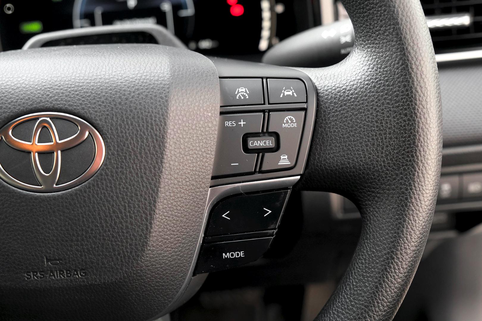 2026 Toyota Camry Ascent — photo 12