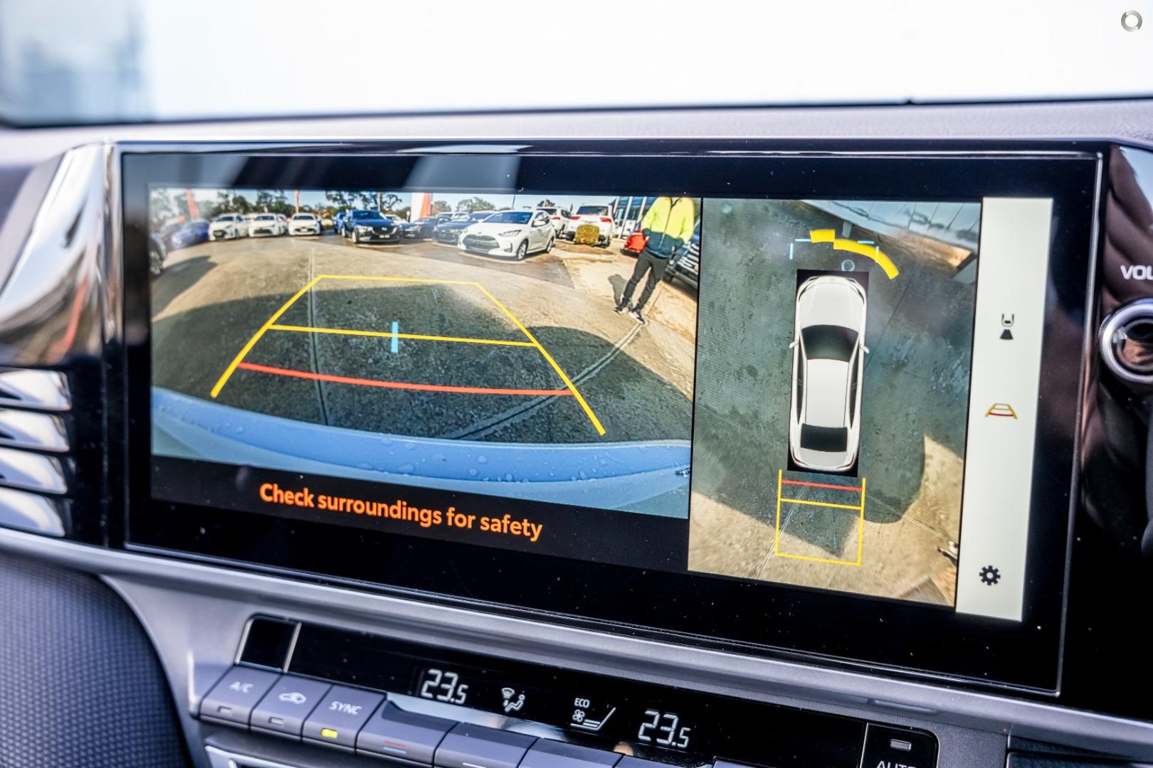 2026 Toyota Camry Ascent Sport — photo 12
