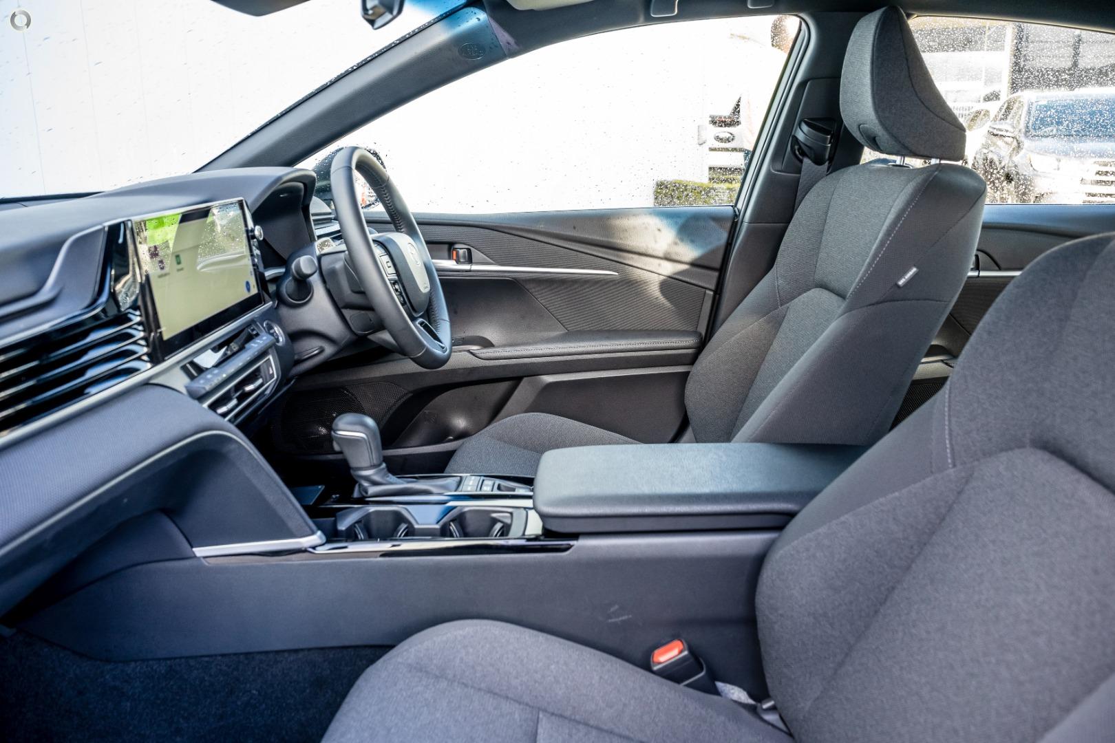2026 Toyota Camry Ascent Sport — photo 8