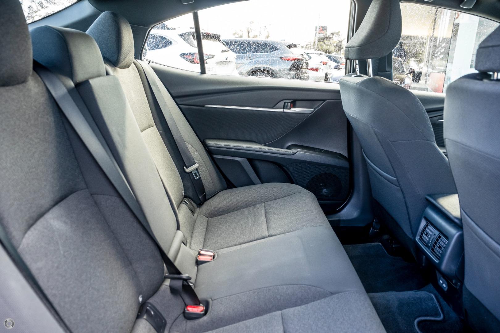 2026 Toyota Camry Ascent Sport — photo 9