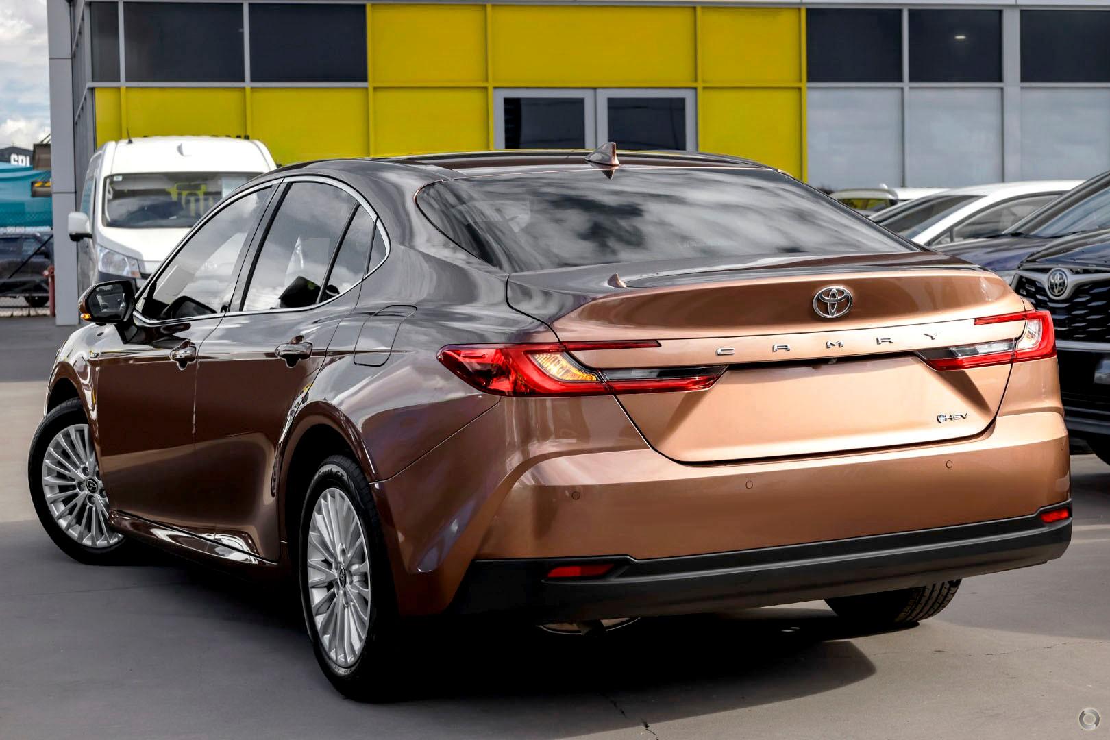 2026 Toyota Camry Ascent Sport — photo 4