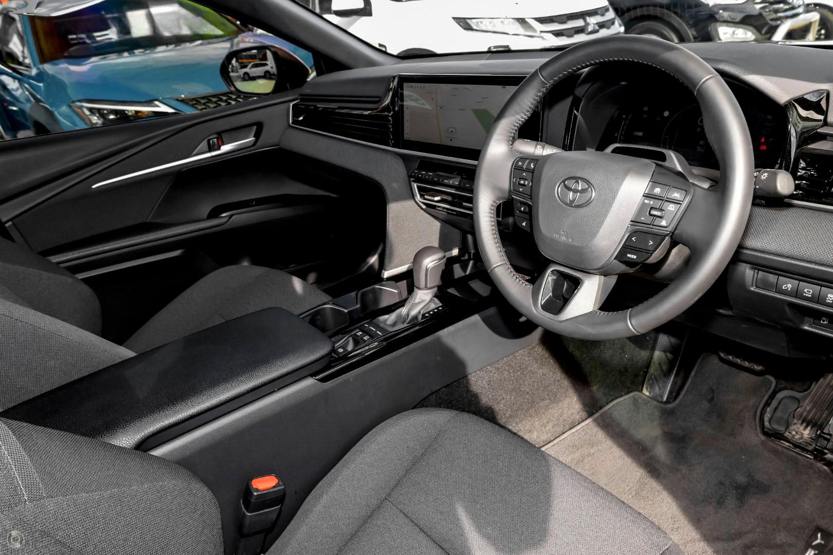 2026 Toyota Camry Ascent Sport — photo 7