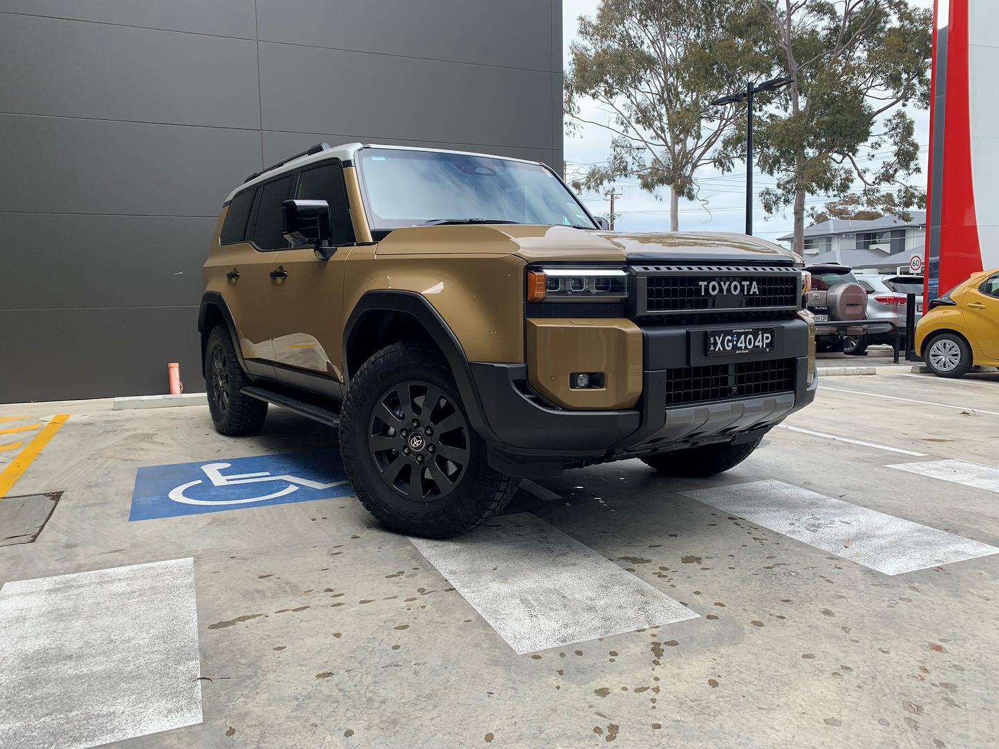 2026 Toyota Landcruiser Prado Altitude — photo 1