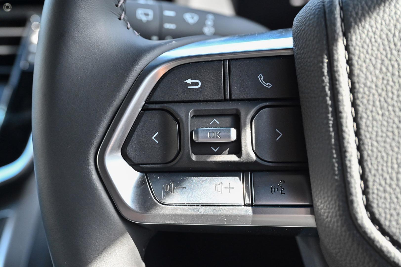 2026 Toyota Landcruiser GX — photo 12