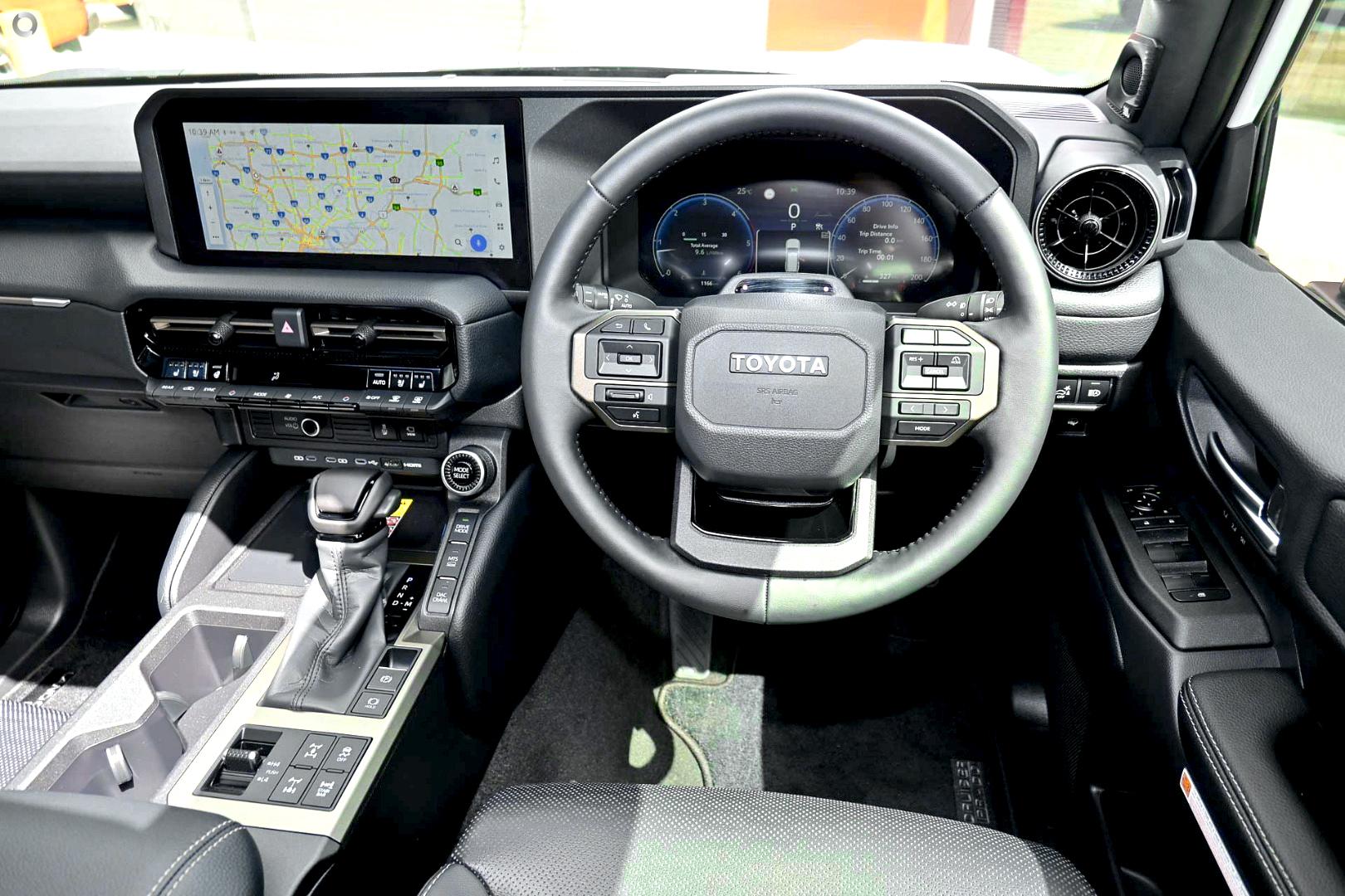 2026 Toyota Landcruiser Prado Altitude — photo 6