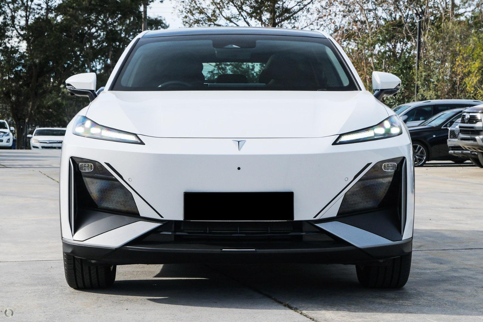 2025 Deepal S07 — photo 1