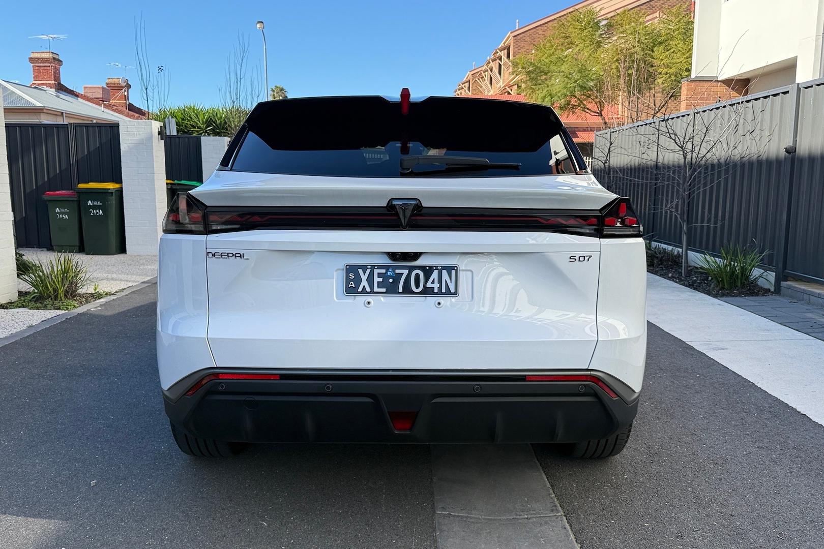 2025 Deepal S07 — photo 4