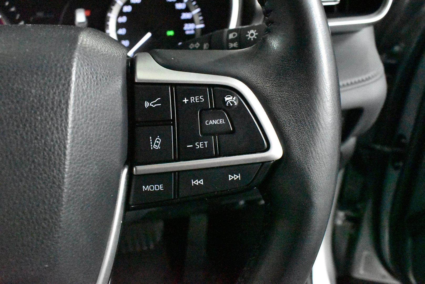 2023 Toyota Kluger GXL — photo 22 of 27