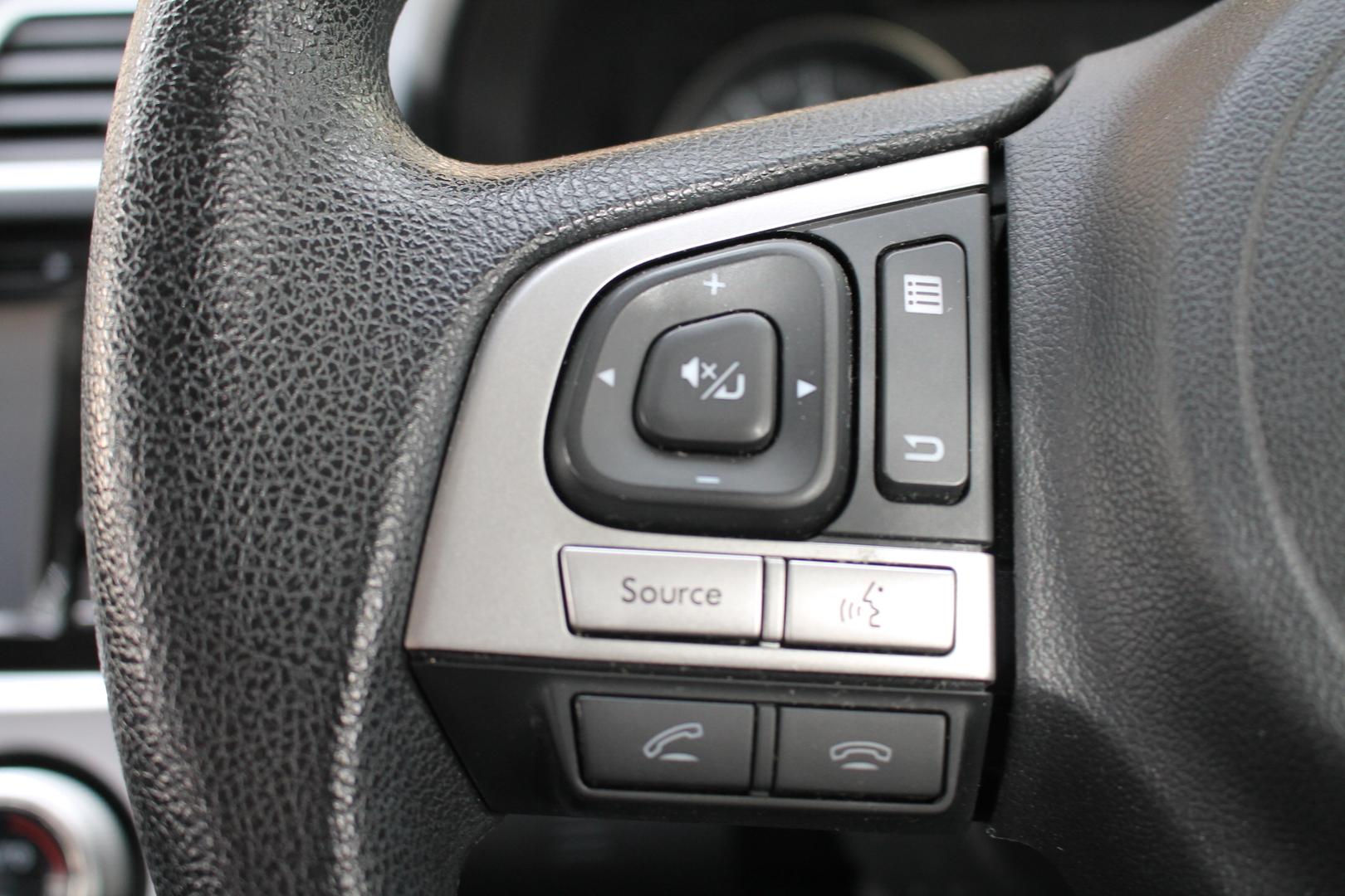 2016 Subaru XV 20i — photo 7