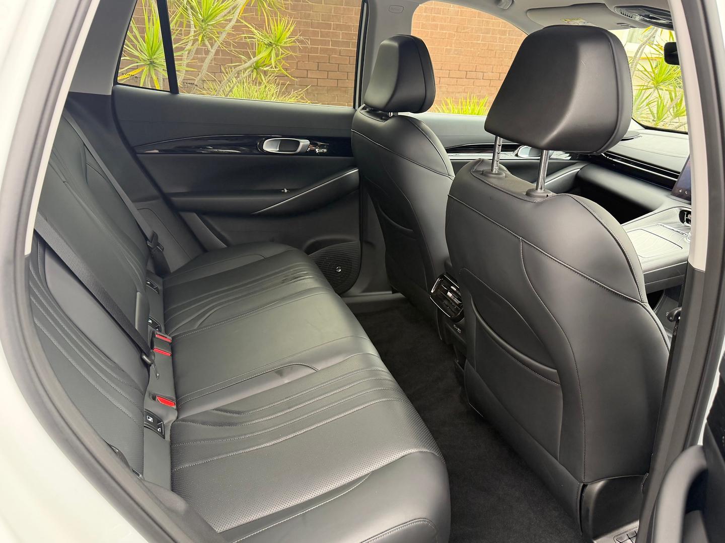 2025 Geely Starray EM-i Inspire — photo 9
