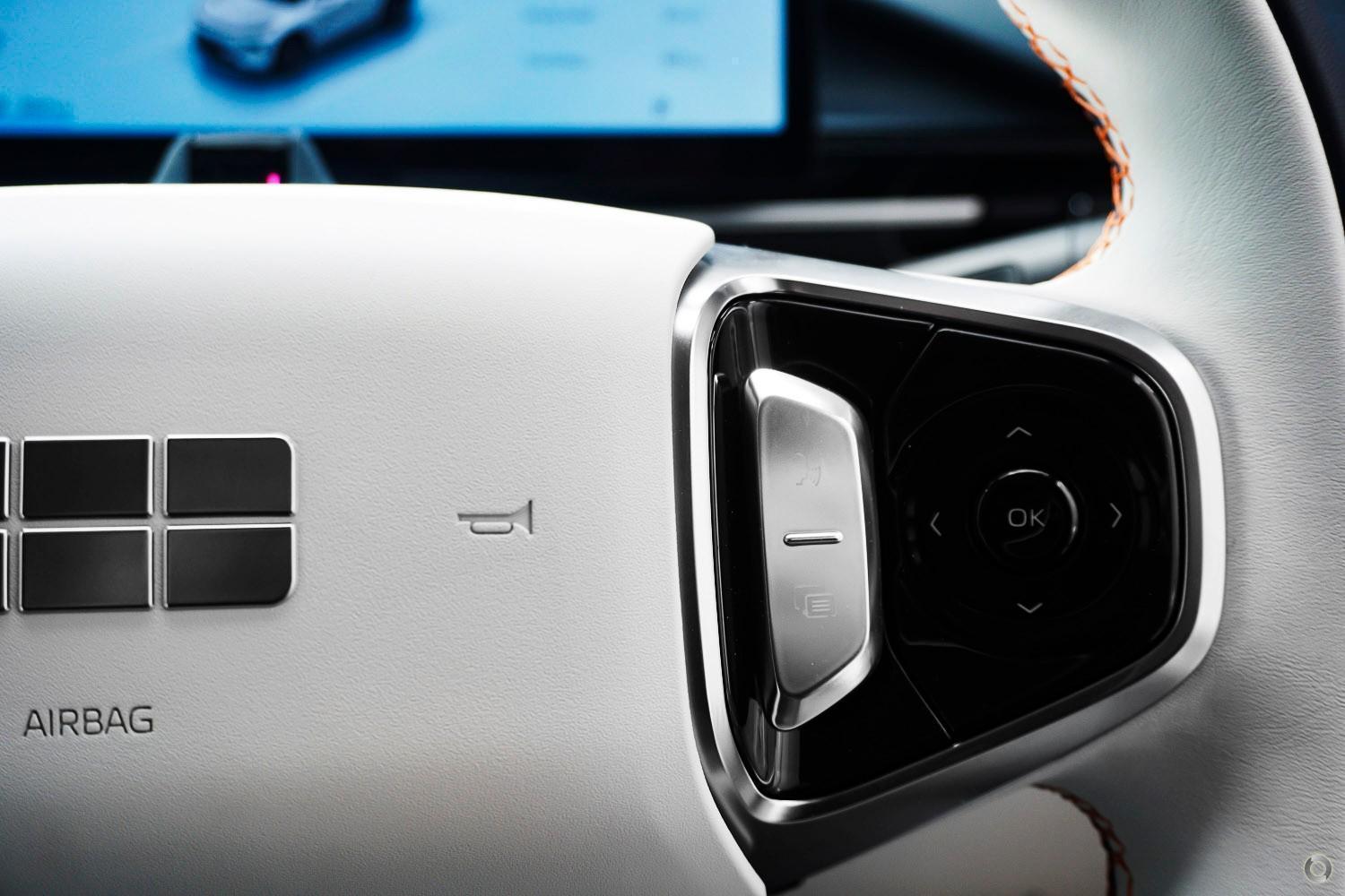 2026 Geely Starray EM-i Inspire — photo 10