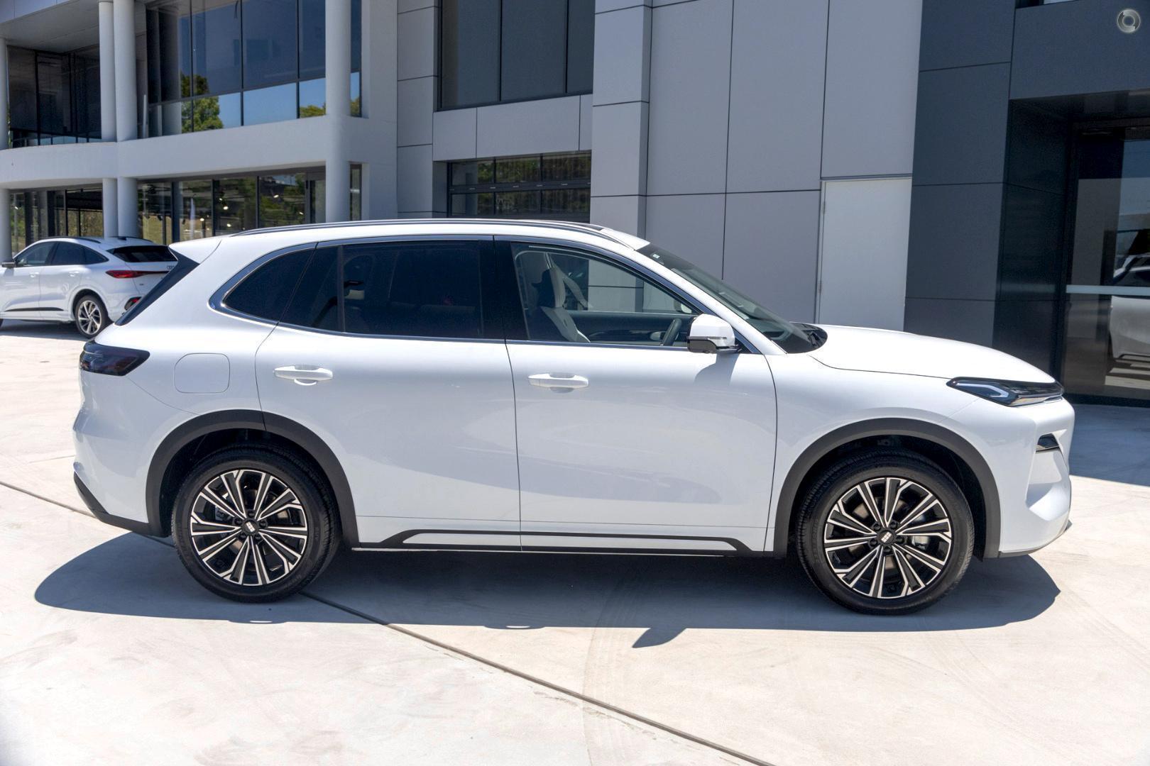 2026 Geely Starray EM-i Inspire — photo 5