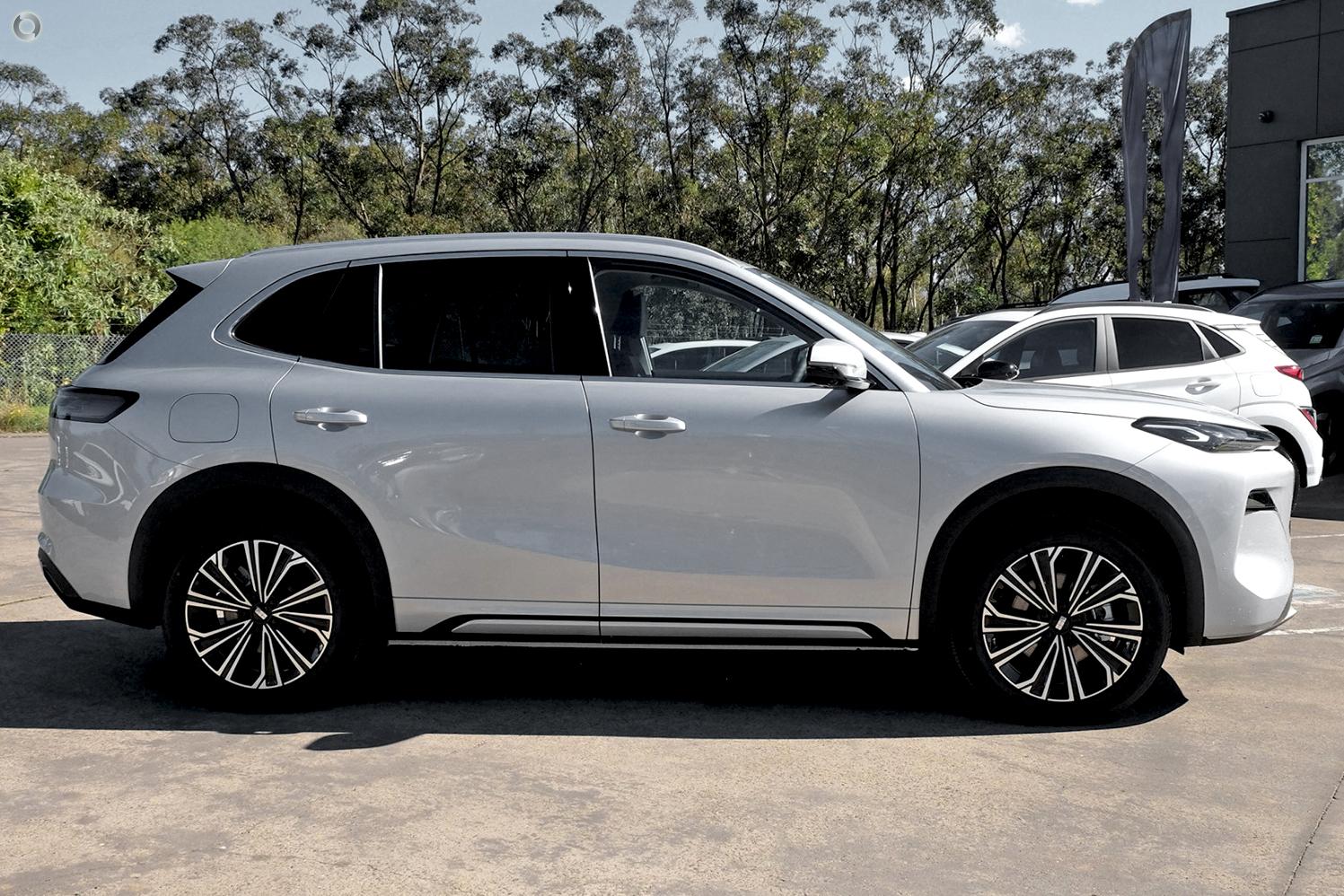 2026 Geely Starray EM-i Inspire Extended Range — photo 5