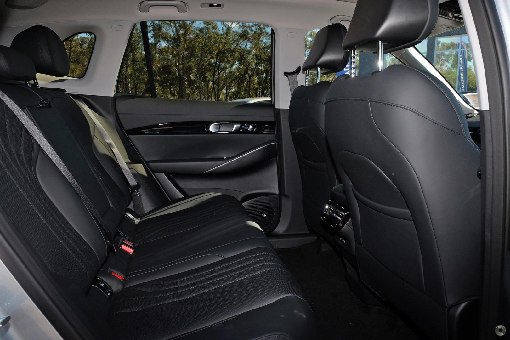 2026 Geely Starray EM-i Inspire Extended Range — photo 8