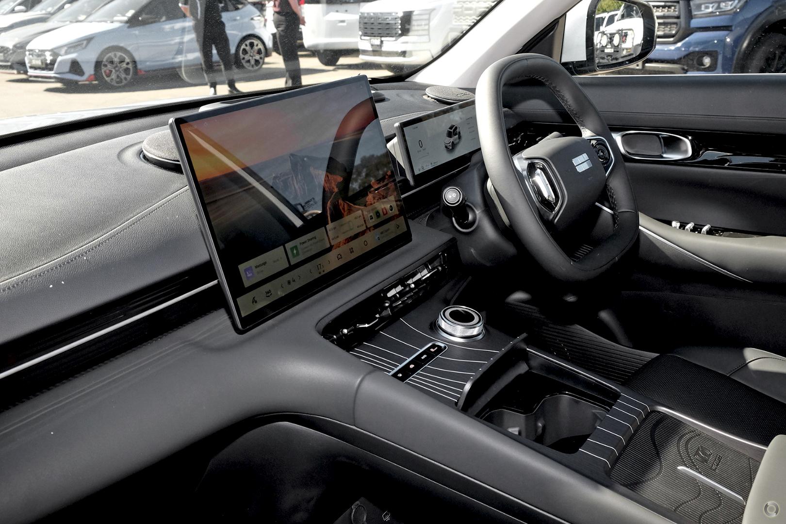 2026 Geely Starray EM-i Inspire Extended Range — photo 6