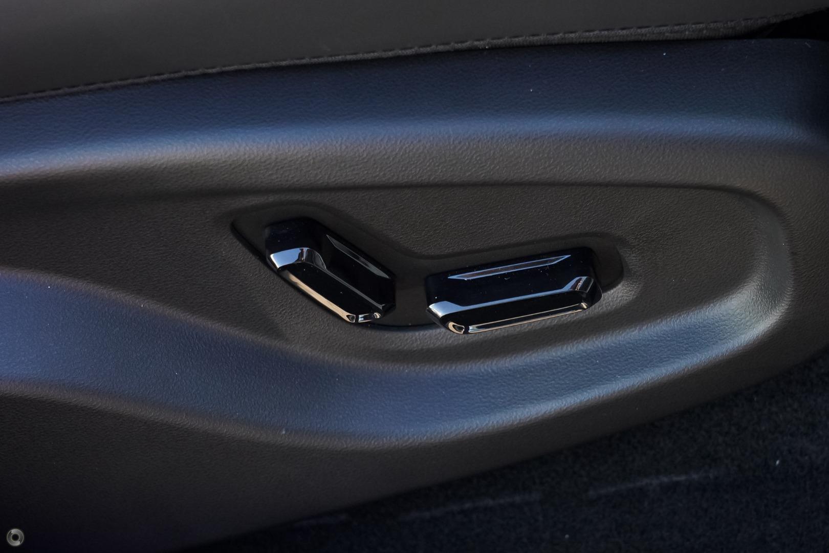 2026 Geely Starray EM-i Inspire Extended Range — photo 12