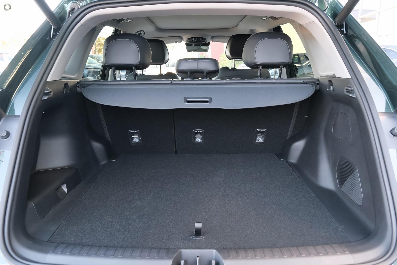 2026 Geely Starray EM-i Inspire Extended Range — photo 9