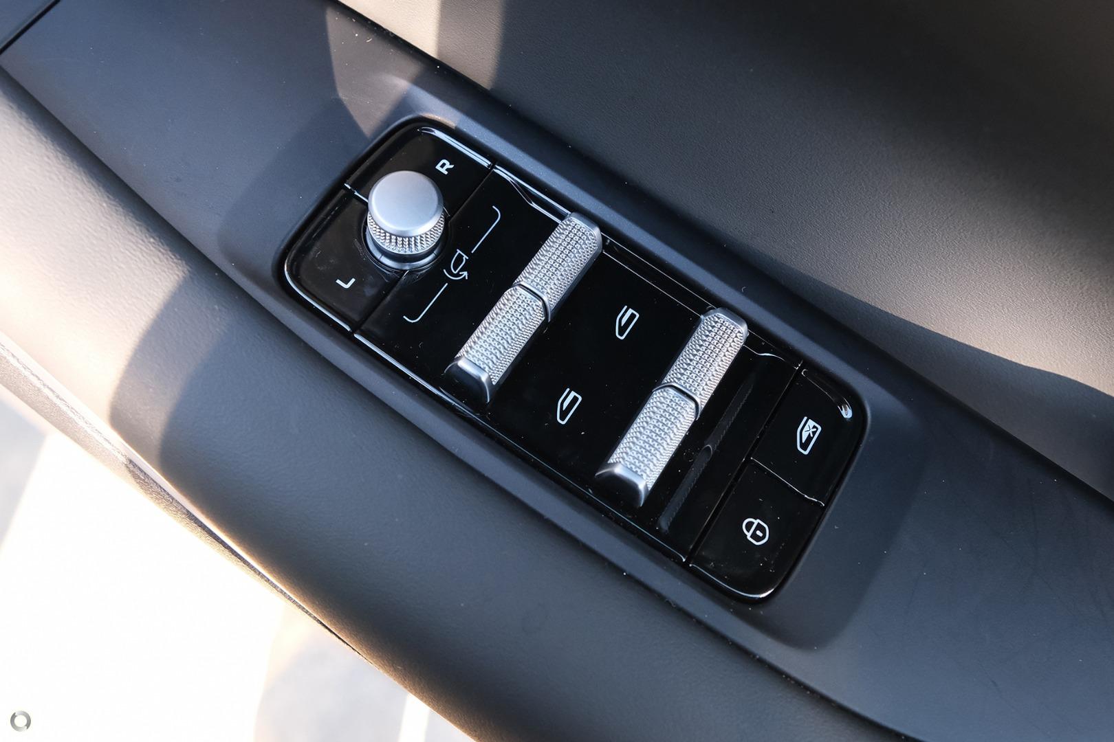2026 Geely Starray EM-i Inspire Extended Range — photo 13