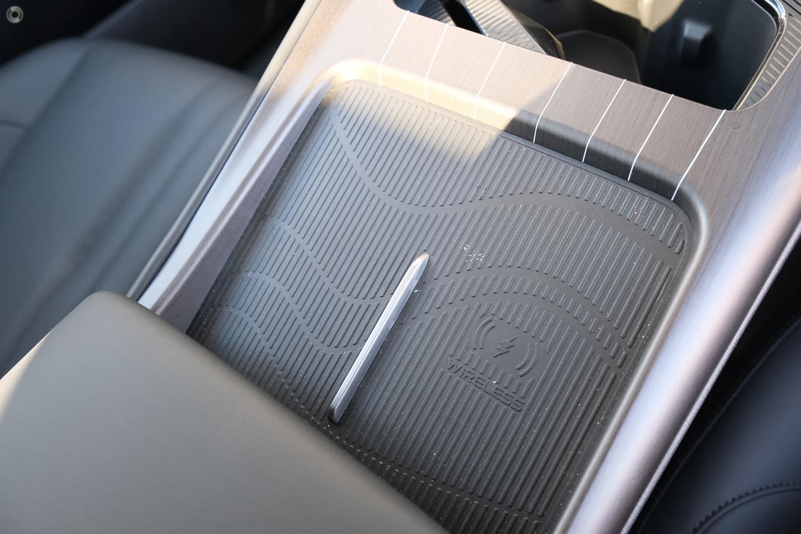 2026 Geely Starray EM-i Inspire Extended Range — photo 15