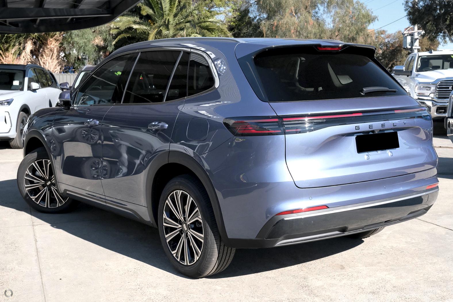 2026 Geely Starray EM-i Inspire Extended Range — photo 4