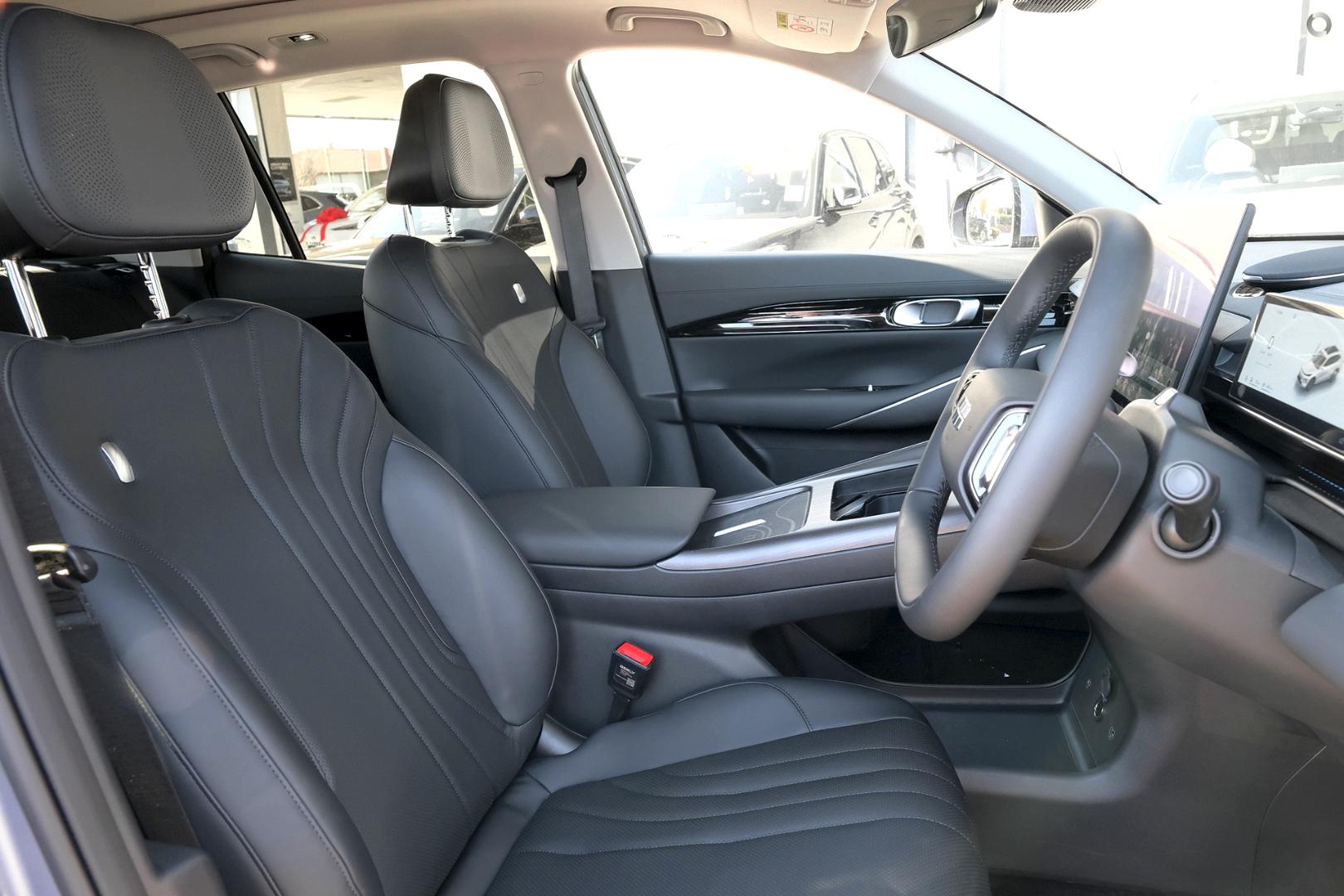 2026 Geely Starray EM-i Inspire Extended Range — photo 6