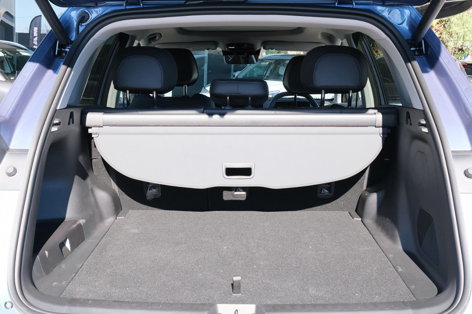 2026 Geely Starray EM-i Inspire Extended Range — photo 9