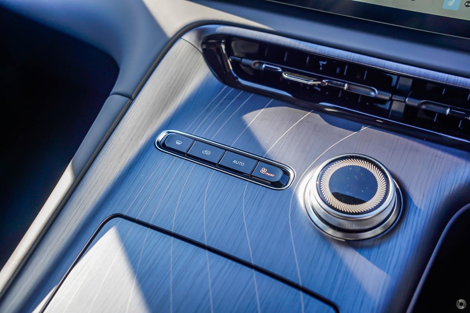 2026 Geely EX5 Inspire Extended Range — photo 13