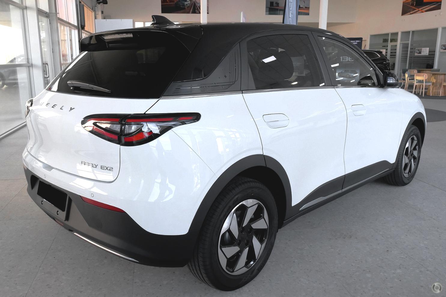2026 Geely EX2 Inspire — photo 4