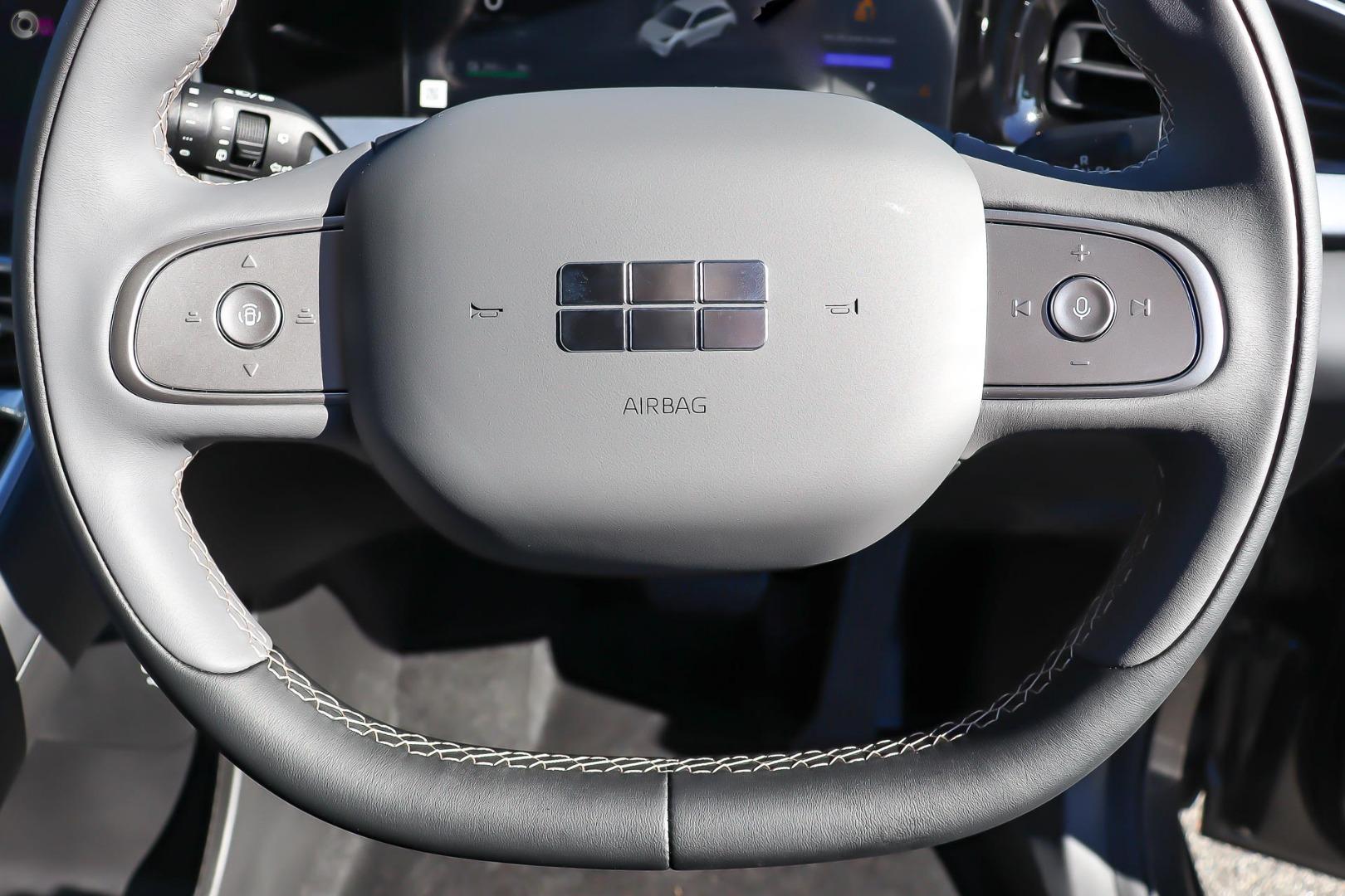2026 Geely EX2 Complete — photo 12