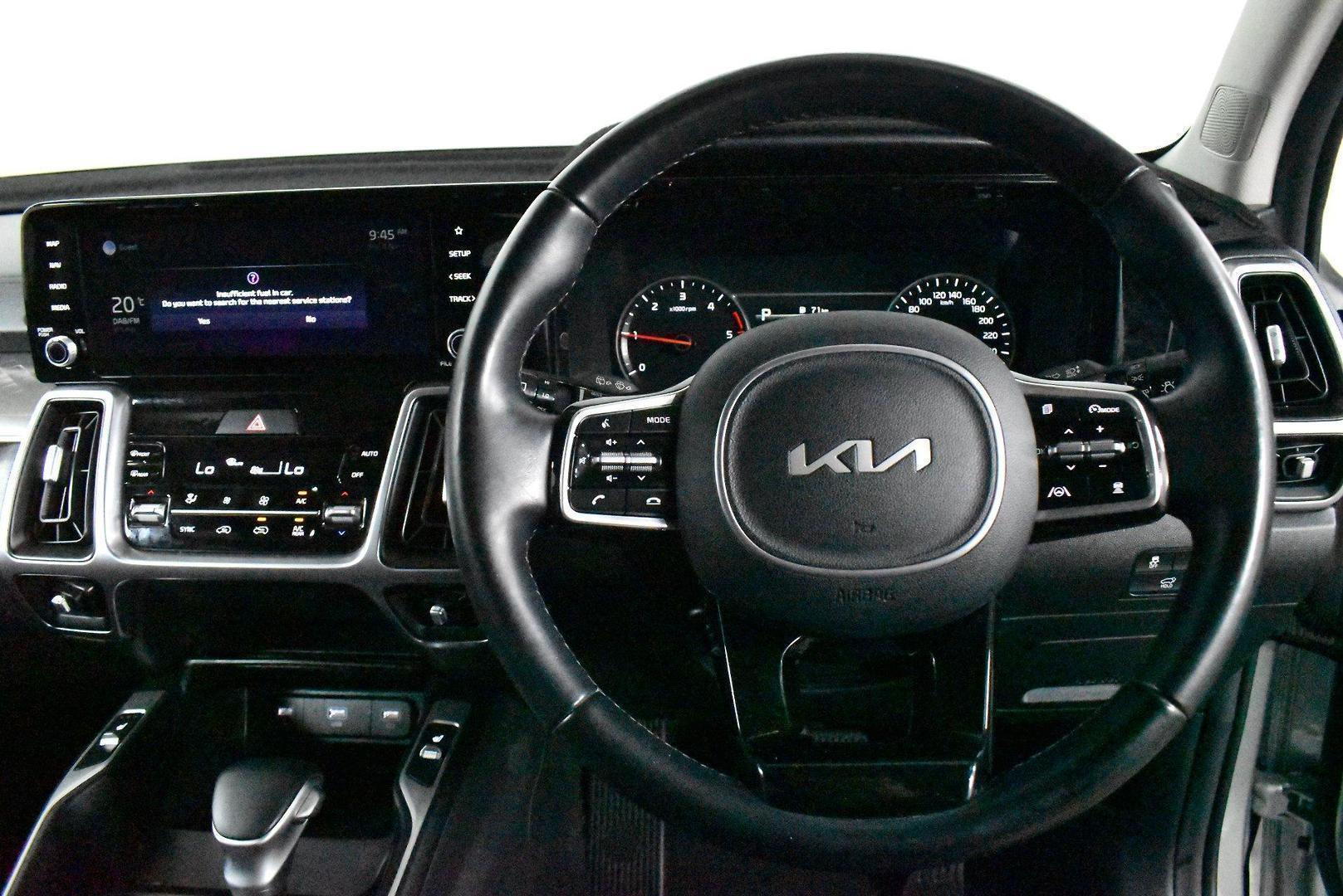 2022 Kia Sorento Sport — photo 5