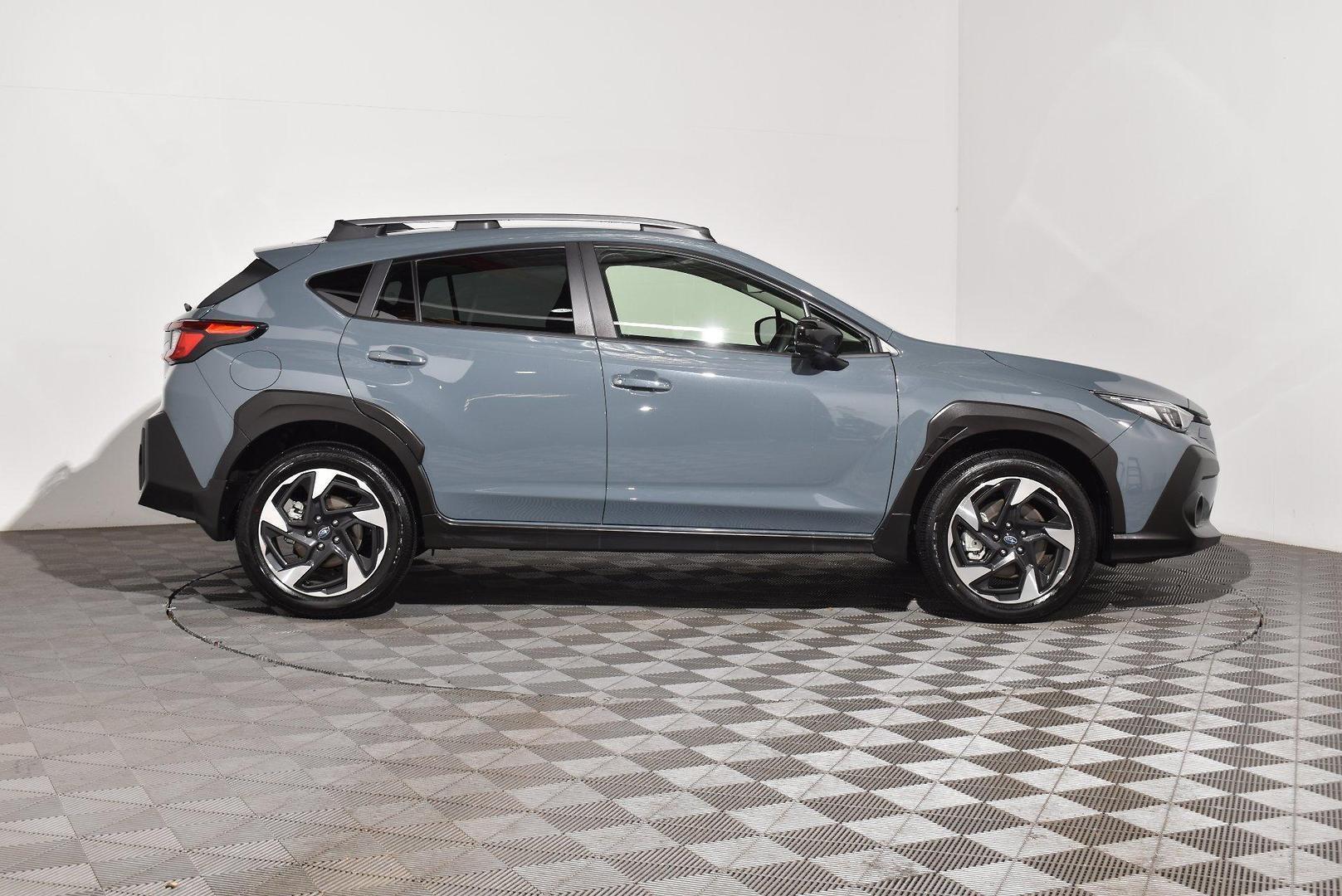 2024 Subaru Crosstrek 20R — photo 9