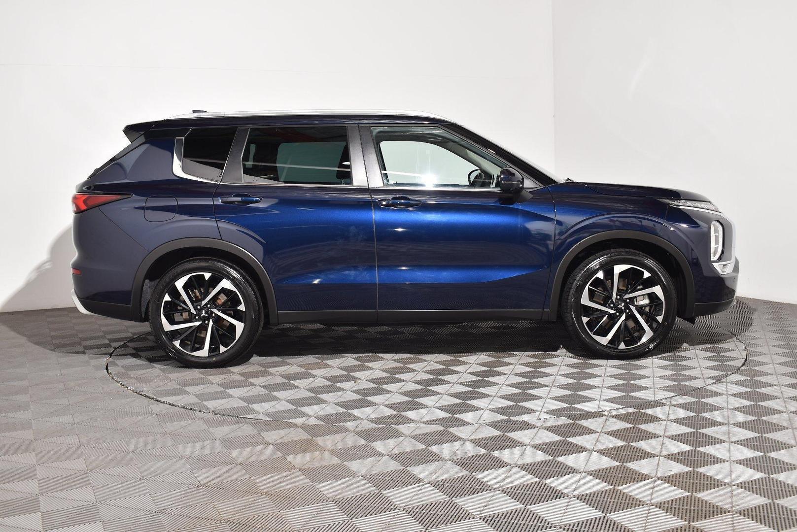 2022 Mitsubishi Outlander Aspire — photo 10