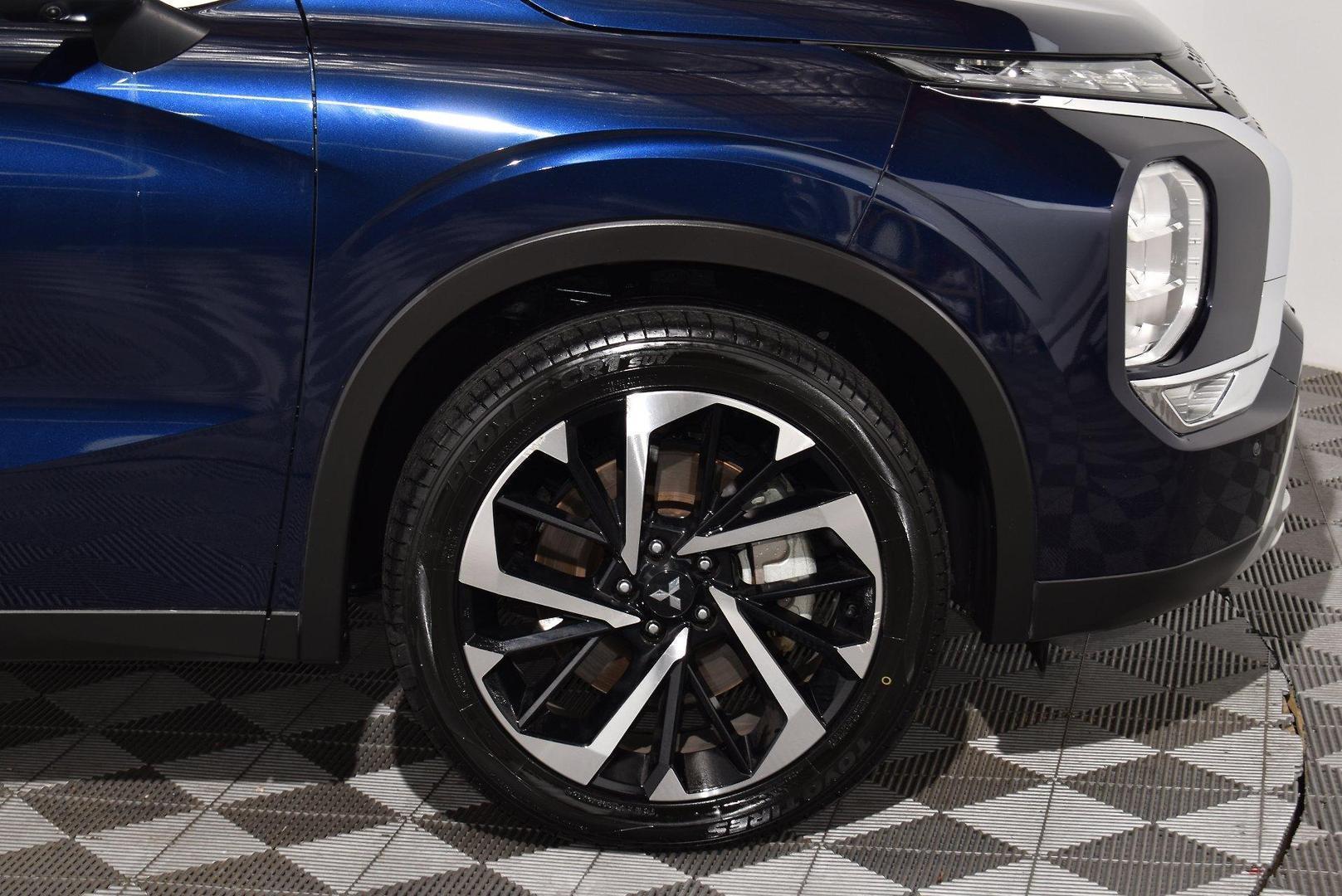 2022 Mitsubishi Outlander Aspire — photo 18