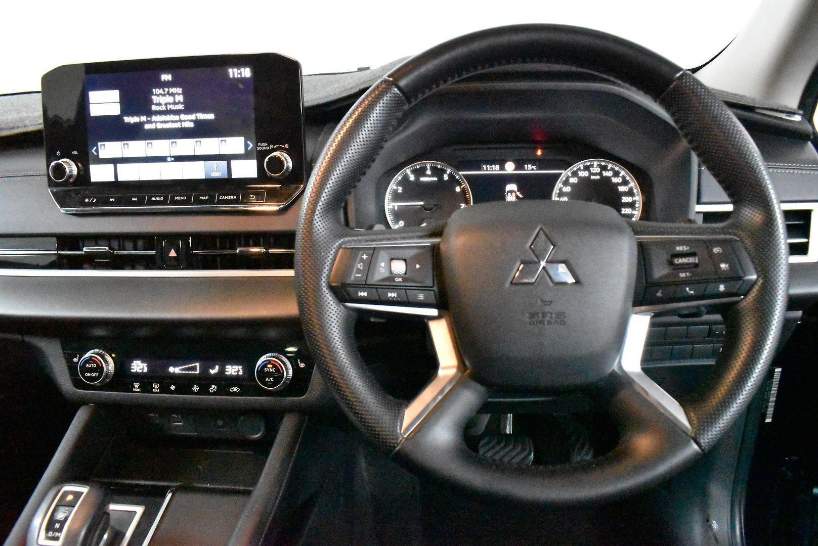 2022 Mitsubishi Outlander Aspire — photo 5