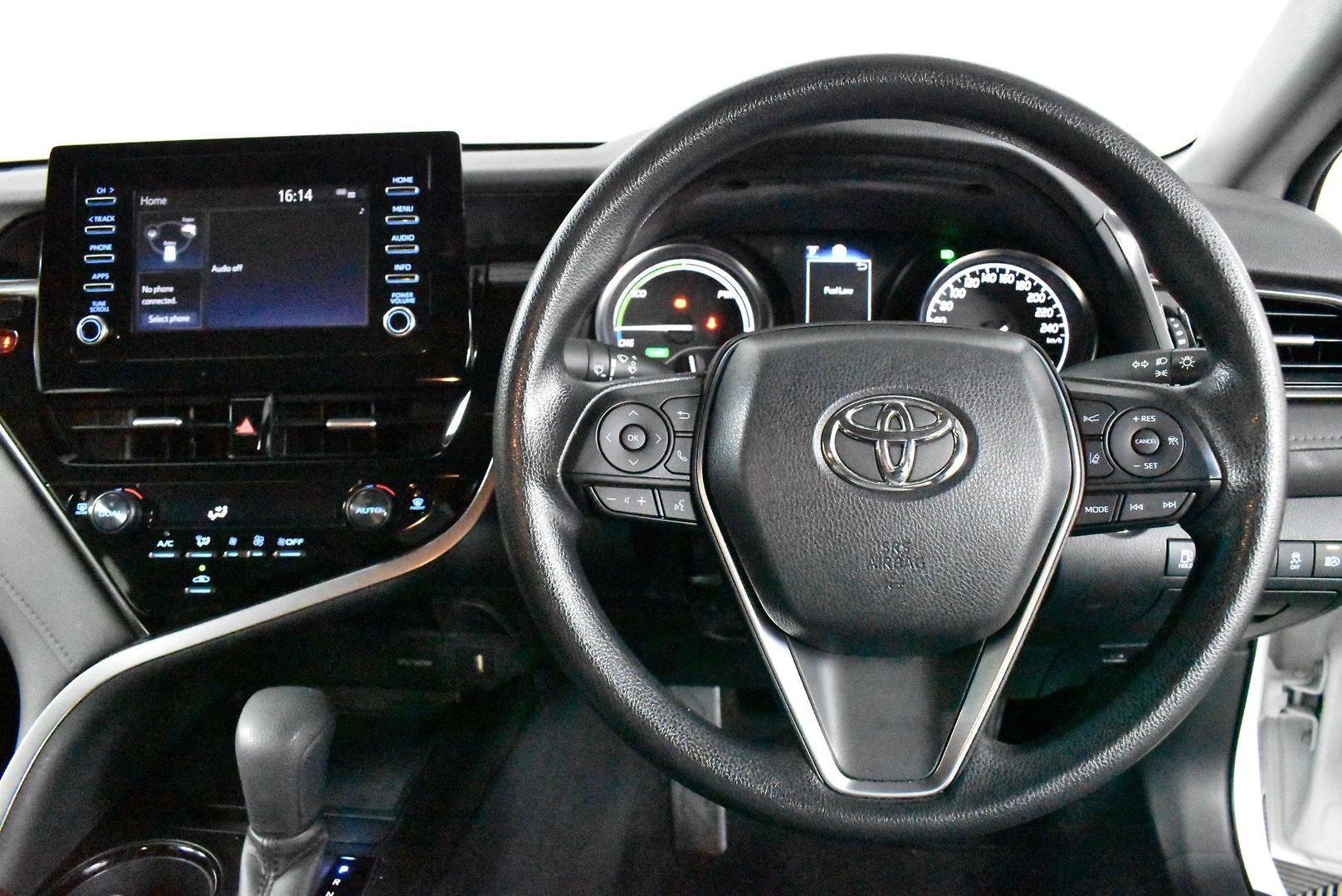 2021 Toyota Camry Ascent — photo 5