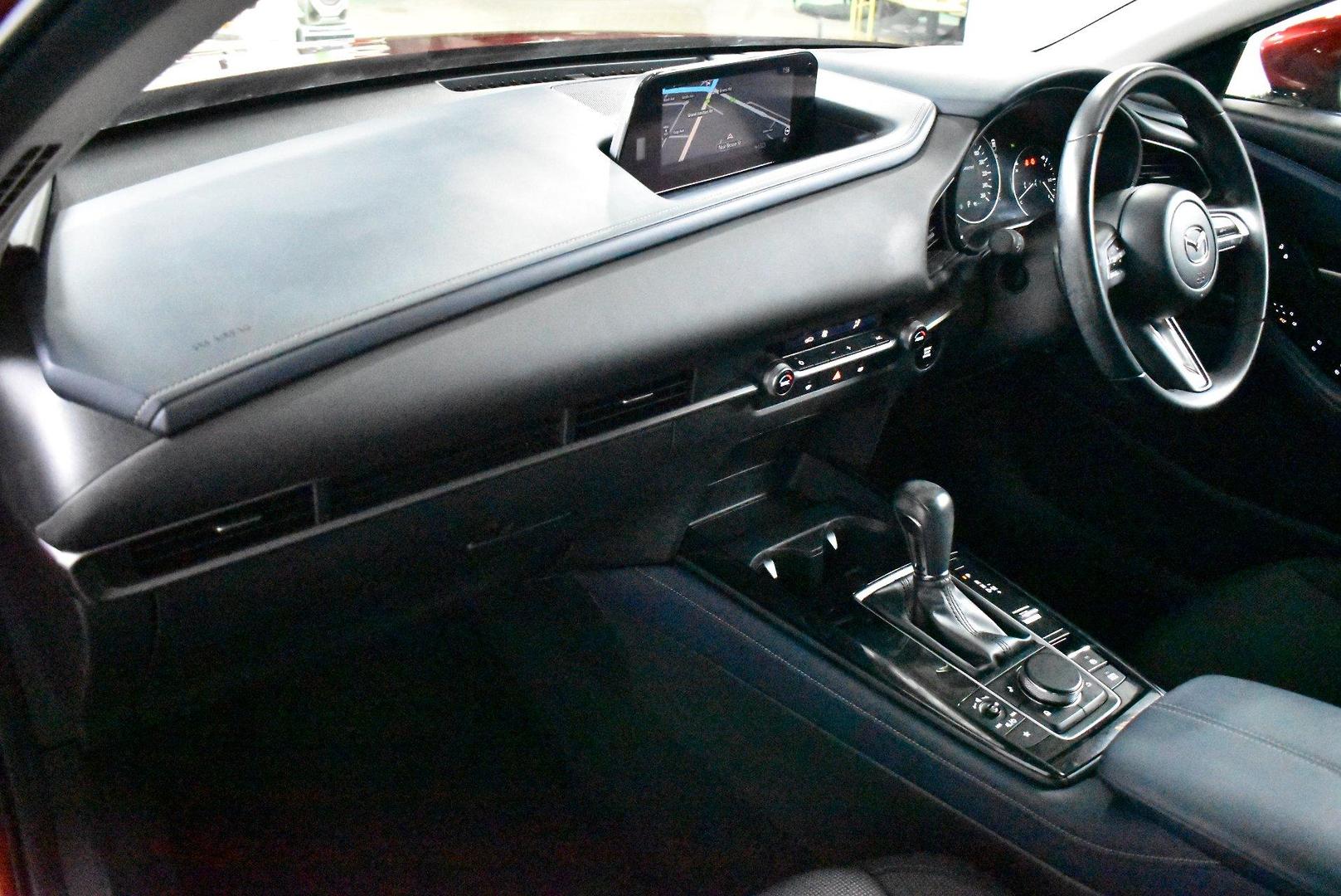 2021 Mazda CX-30 G20 Evolve — photo 6