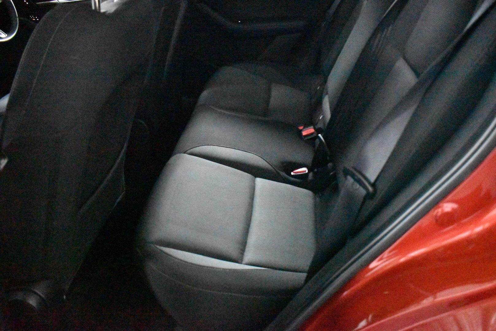 2021 Mazda CX-30 G20 Evolve — photo 8